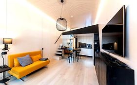 Micro Loft - Design, Sustainability & Comfort